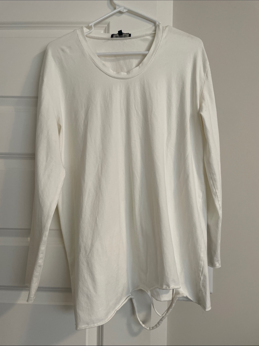 POL Long-Sleeve Crewneck Top in White